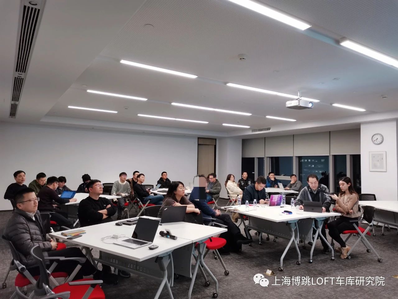 成都杭州LOFT车库专题会